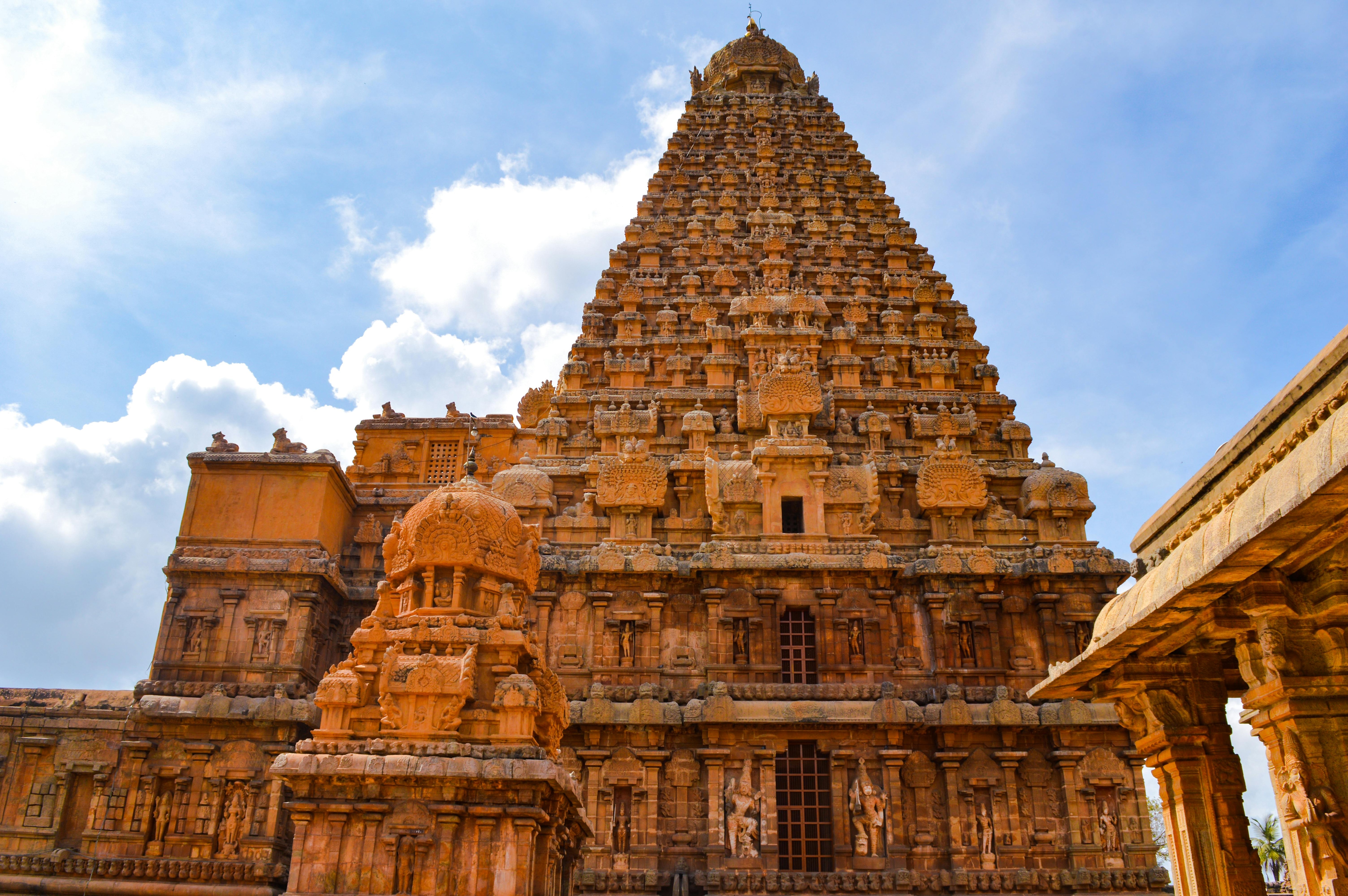 Brihadeeswara Temple Fact