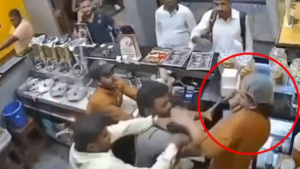 Cafe Staff Assaulted Over Extra Coffee Cup