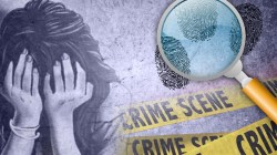 Crime News : वाढदिवसाच्या पार्टीला चाललेल्या १८ वर्षीय मुलीवर सामूहिक बलात्कार, मुख्य आरोपीला अटक
