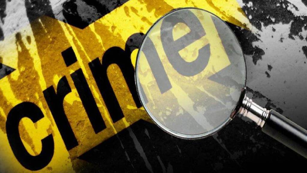 Powai police arrested inter state gang in Visakhapatnam for stealing phones outside exam centres