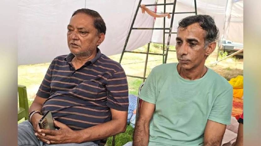 Deepak Yadavs brothers