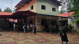 Delay in getting certificates from Kalyan Tehsildars office