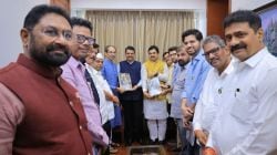 काल ऑफर आणि आज भेट! देवेंद्र फडणवीस यांच्या भेटीसाठी उद्धव ठाकरे यांनी गाठले विधान परिषद सभापतींचे कार्यालय