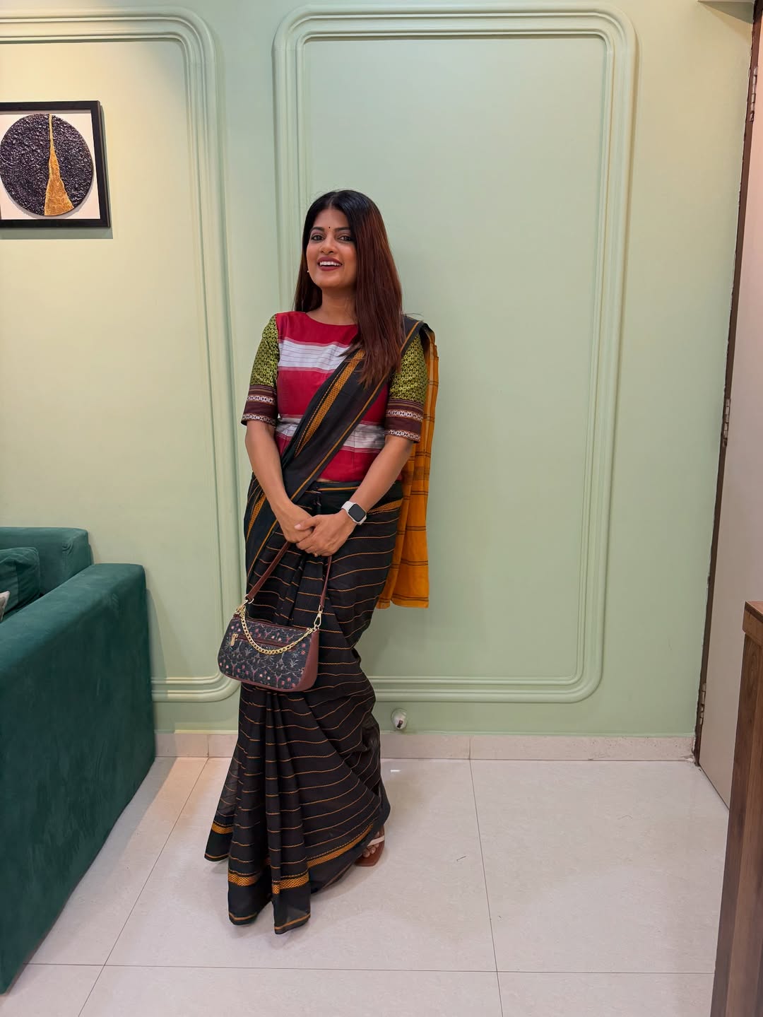 Dhanashri Kadgaonkar Khun Fabric Blouse Design