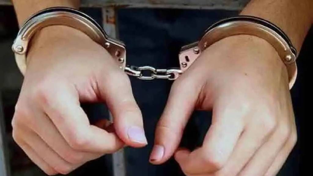 Dharavi police arrest accused for cheating in the name of mobile loan