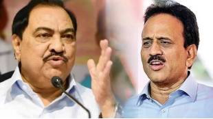 Eknath Khadse demands Girish Mahajans resignation in honey trap case