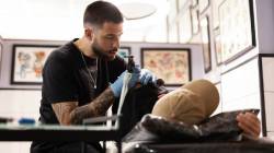 First Tattoo Tips: पहिल्यांदा टॅटू काढताय? मग ‘या’ चुका तर अजिबात करू नका; पैसा आणि आरोग्याचे होणार नाही नुकसान