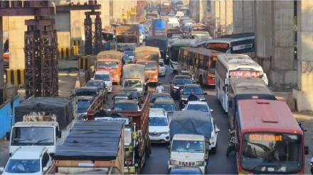 Traffic jam at Gaimukh Ghat in Ghodbunder
