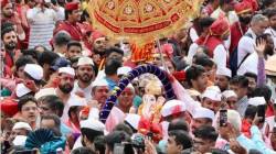 गणेशोत्सवाबाबत मोठी बातमी : गणेशोत्सवाला राज्य उत्सावाचा दर्जा; शंभर कोटींचा अतिरिक्त निधीही मंजूर