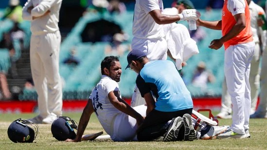 Indian Players Who Played Despite Injury