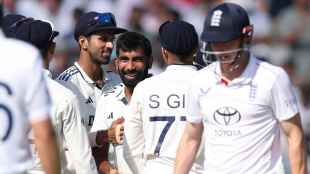 IND vs ENG 3rd Test Day 4 Live Updates Shubman Gill Zak Crawley Fight England Batting Jasprit Bumrah Lords
