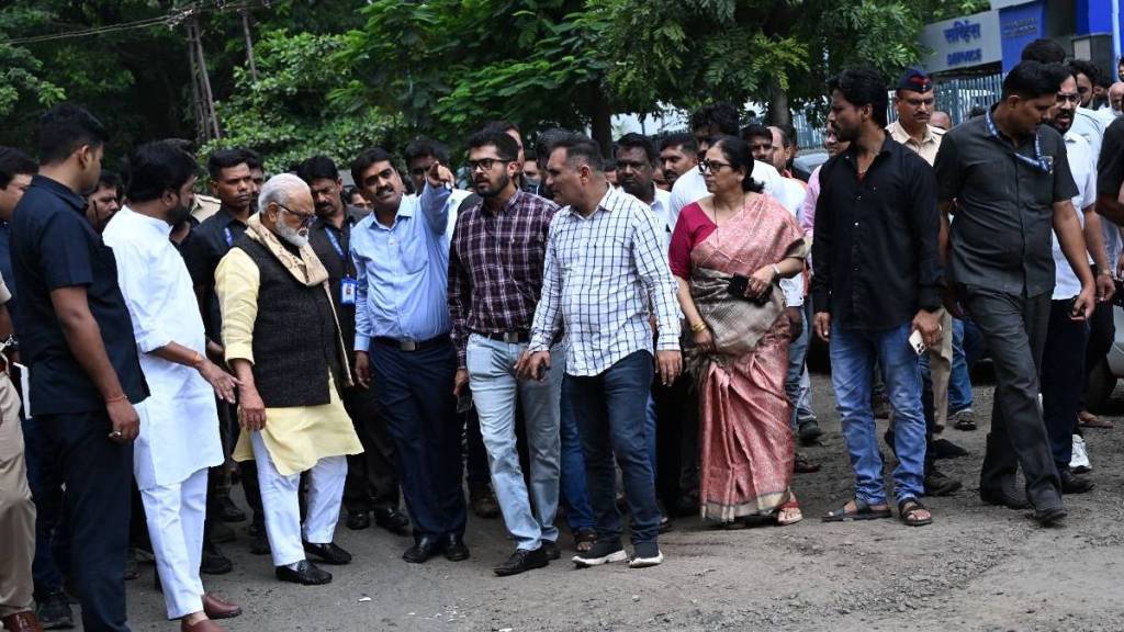Industrialists raised the problem of potholes in Satpur and Ambad industrial estates in Nashik before Chhagan Bhujbal