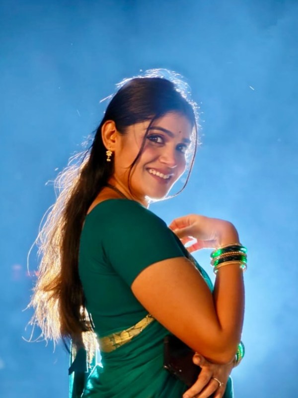 Isha Keskar Saree Look