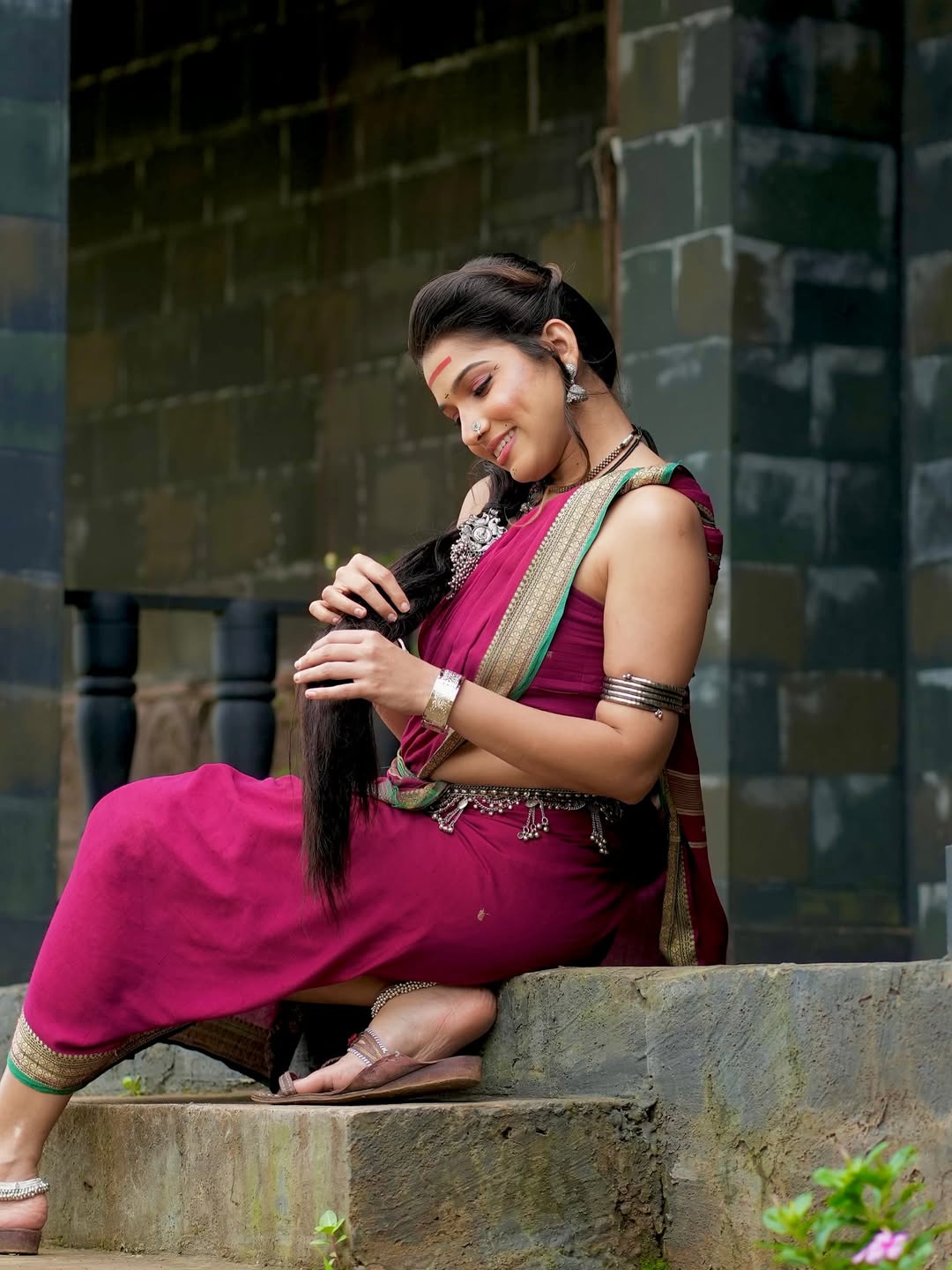 Jahnavi killekar aai tuljabhavani serial look