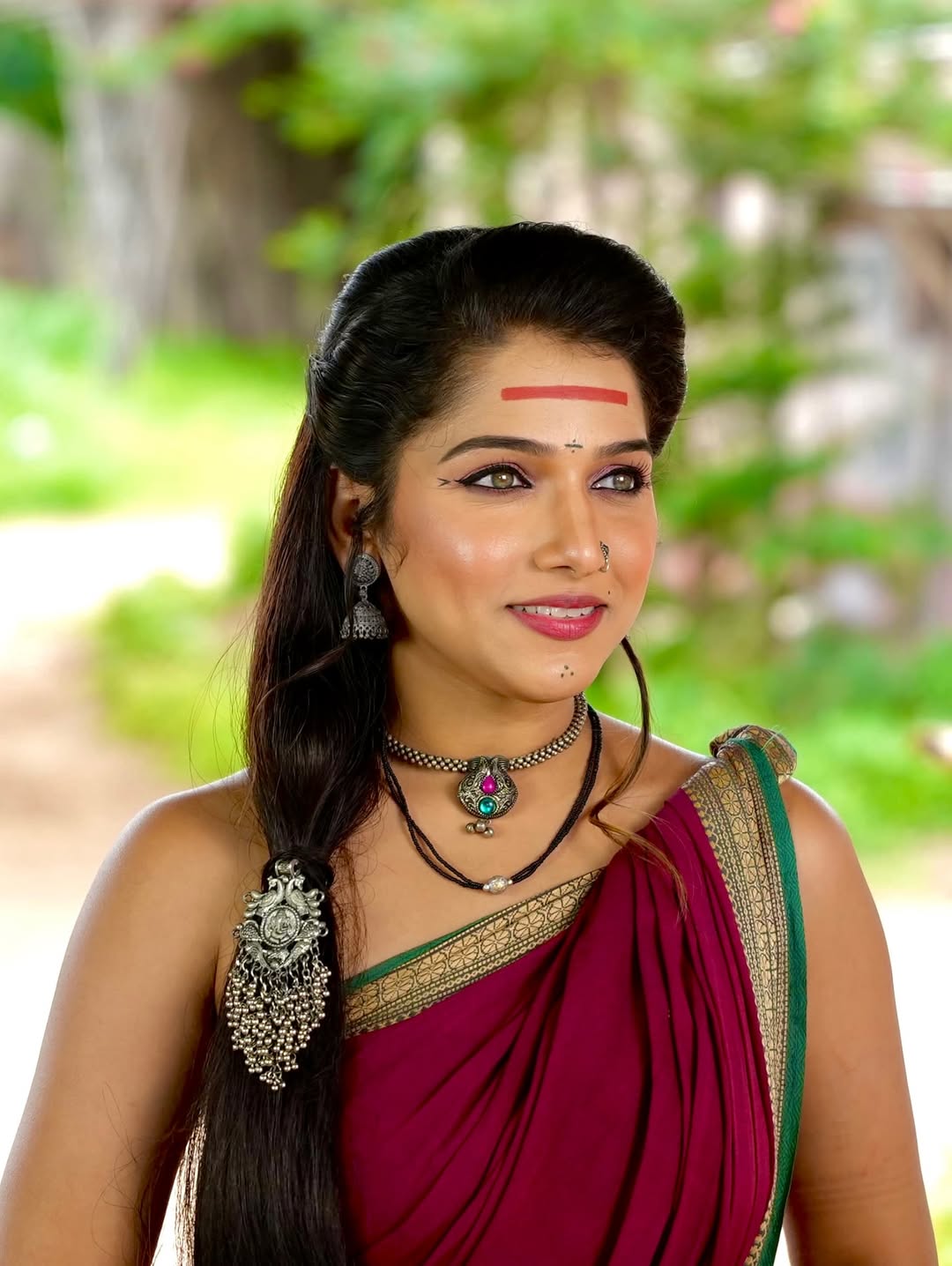 Jahnavi killekar aai tuljabhavani serial look