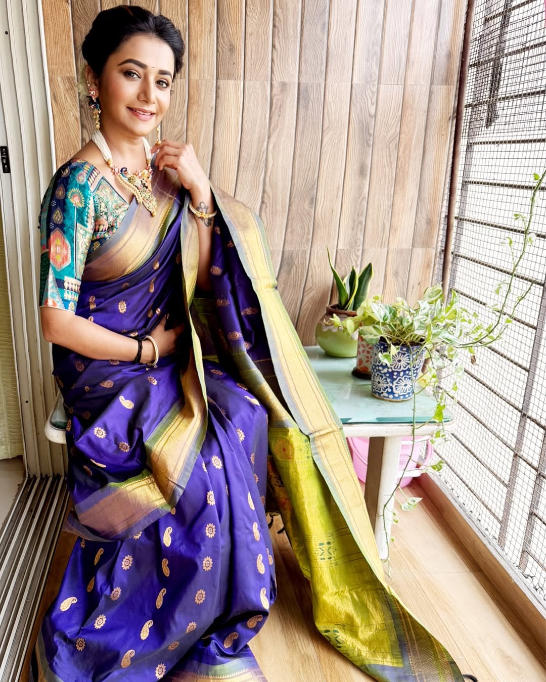 Jui Gadkari Purple Paithani Saree Look