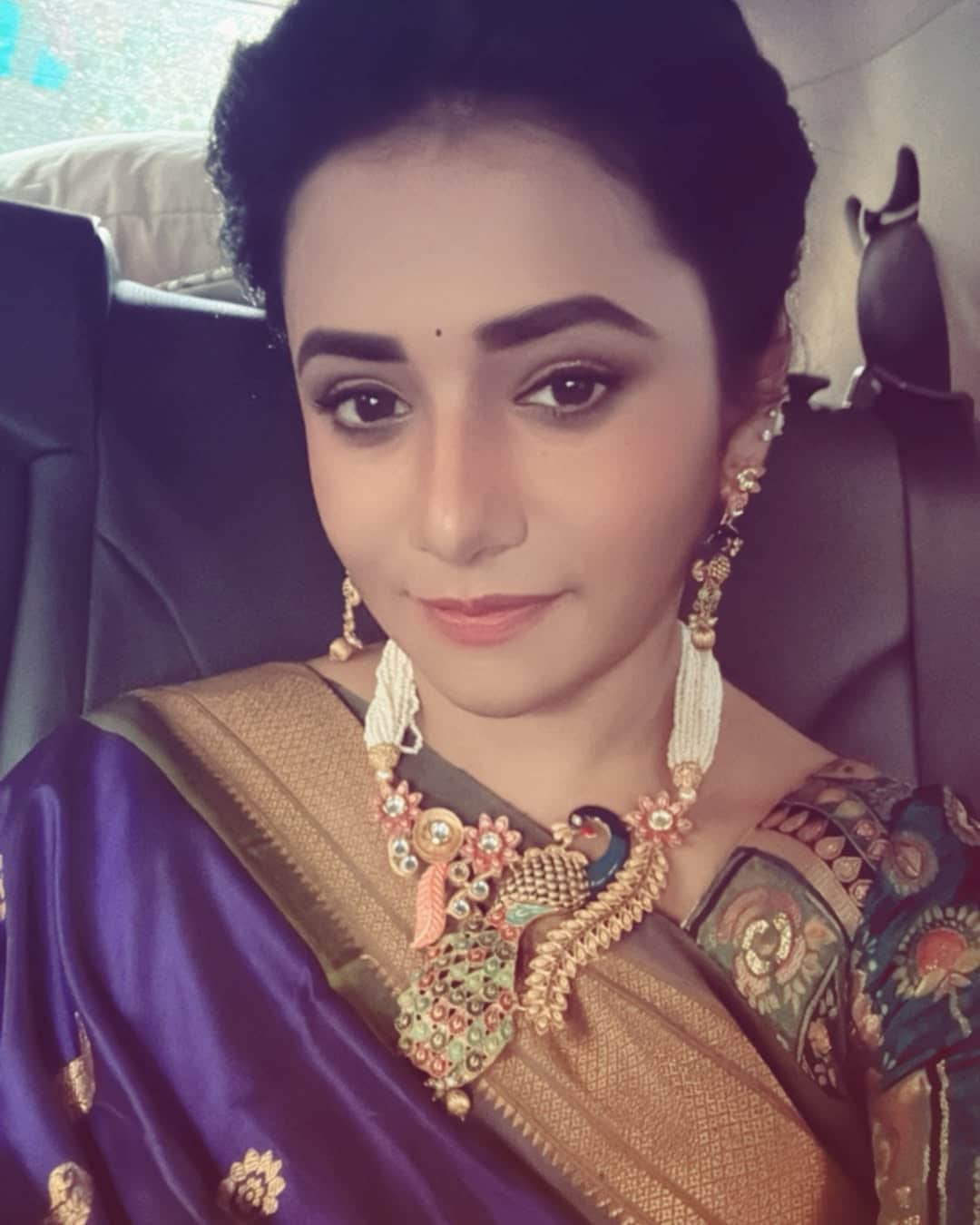 Jui Gadkari Purple Paithani Saree Look