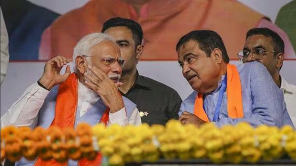 इन्फ्रास्ट्रक्चर डेव्हलपमेंट इंडियाच्या योगदानासाठी लोकमण्य टिळक राष्ट्रीय पुरस्कार 2025 प्राप्त करण्यासाठी नितीन गडकरी