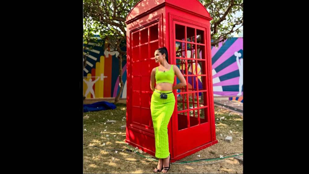 Theft at actress Kashish Kapoor's house