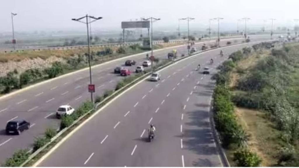  proposed flyovers on old Mumbai Pune highway await central approval face delay  Eknath Shinde update