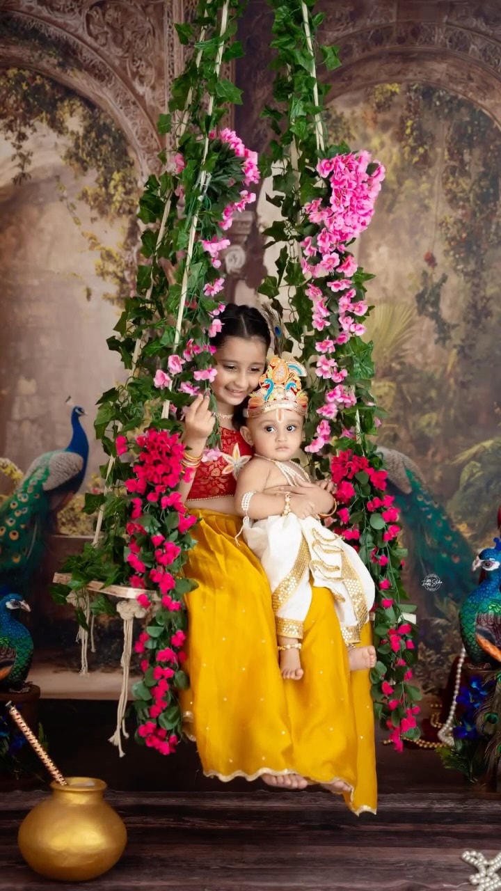 Myra Vaikul Vyom Vaikul Krishna Janmashtami 2025