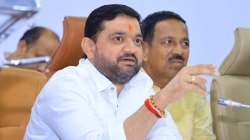 “आमदार सुनील शेळकेंनी सरकारची हजारो कोटींची रॉयल्टी लुटली”, ठाकरे गटाचा आरोप; म्हणाले, “फडणवीसांना पुरावे दिलेत”