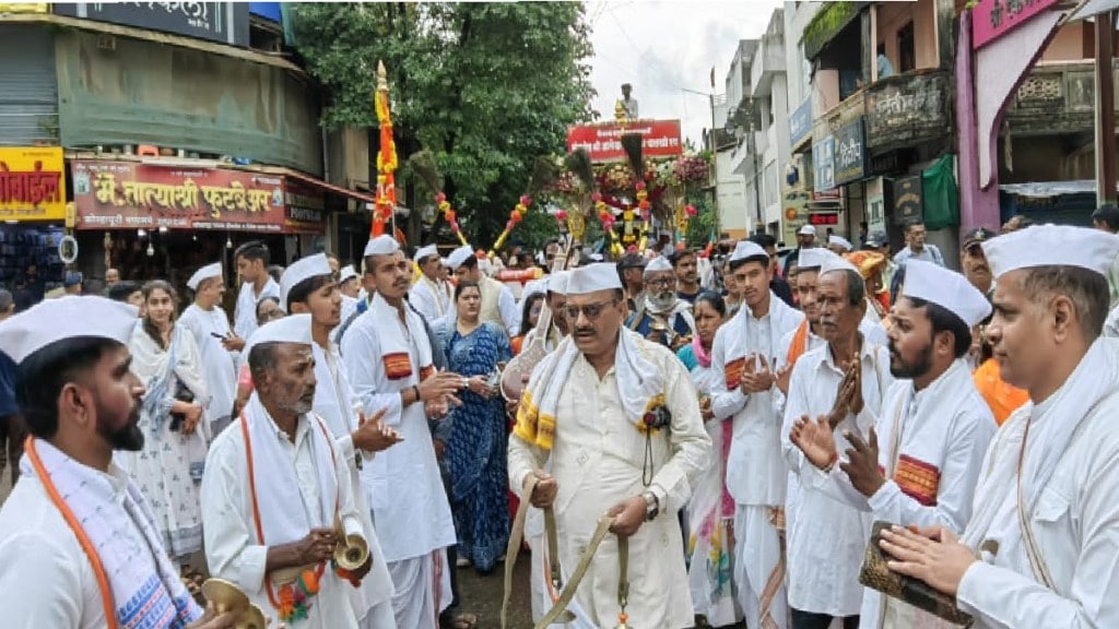  प्रति पंढरपूर नंदवाळमध्ये विठू माउलीचा गजर; दर्शनासाठी वैष्णवांची मांदियाळी ( संग्रहित छायाचित्र)/ लोकसत्ता