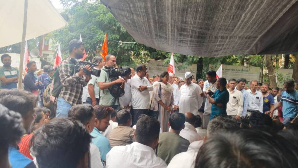 Narhari Zirwal's assurance to the protesters