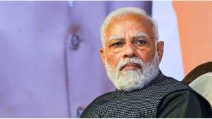 pm narendra modi ordered all bank branches to remain open on Sunday august 3