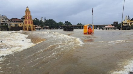 Nashik dam discharge rises alert for Godavari and Darna riverside villages