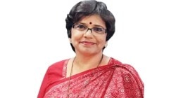 गुन्हे दाखल करताना संवेदनशीलता दाखवा; राष्ट्रीय महिला आयोगाच्या अध्यक्ष विजया रहाटकर यांचा पोलिसांना आदेश