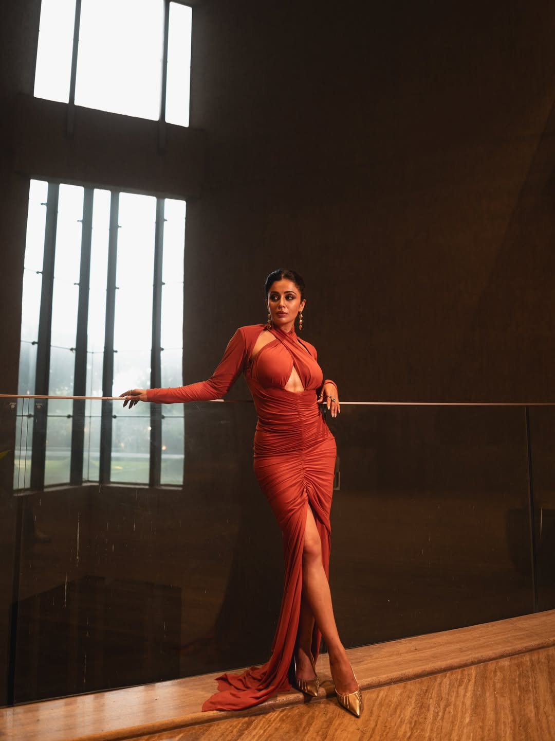 Neha Pendse bold looks