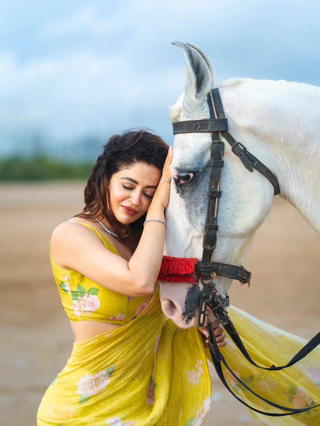 Neha pendse photoshoot with horse