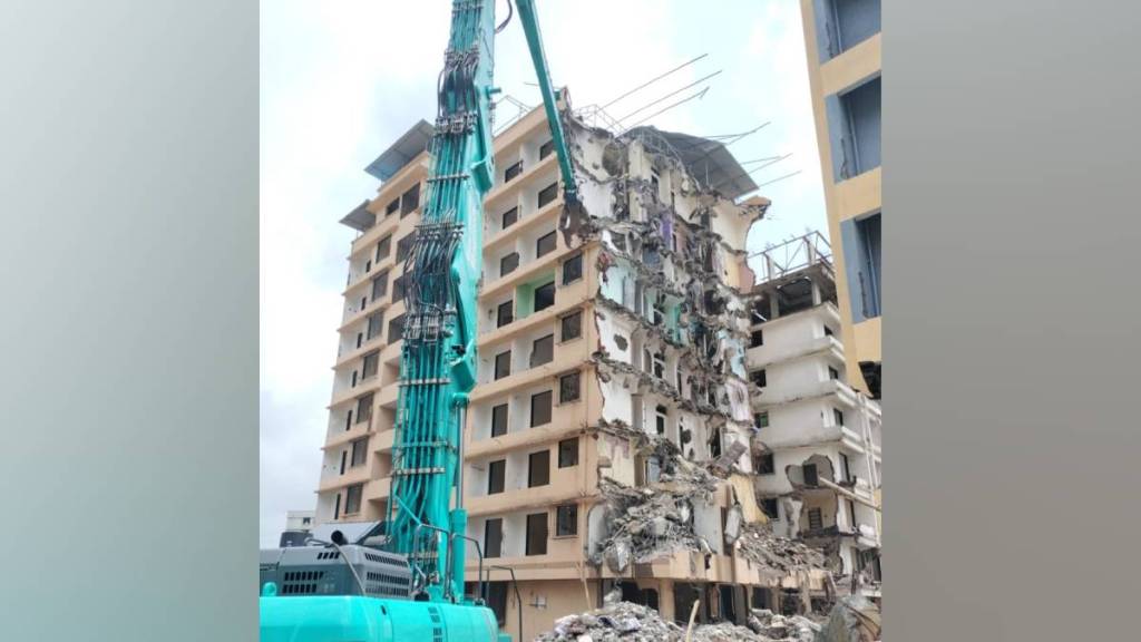 illegal buildings at Shil, Expenses for demolition ,