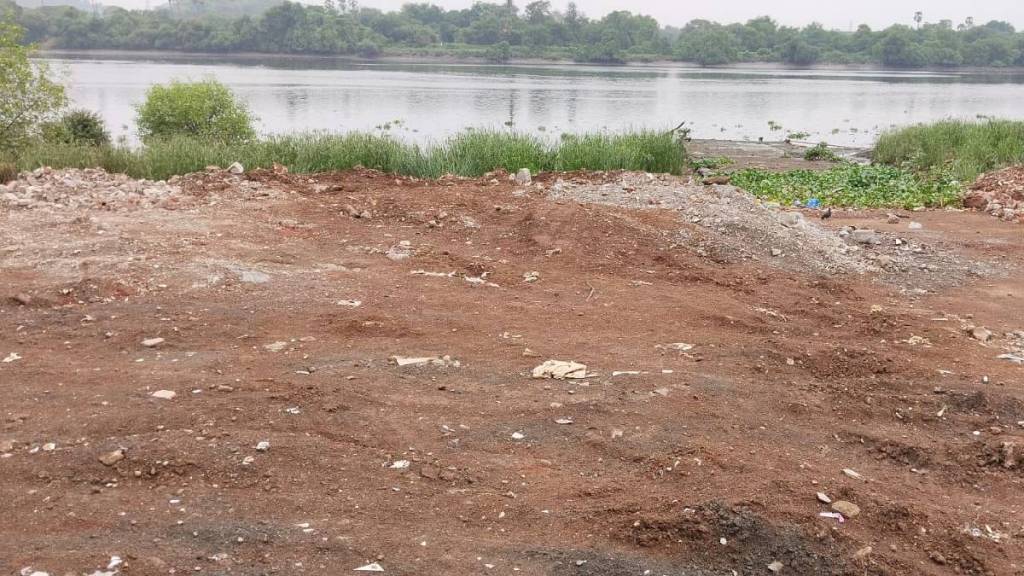 dombivli revenue department case against land mafia for illegally filling soil in devichapada