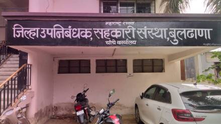 cooperative department raided illegal moneylender in Jaipur seized phones cheques and affidavits records