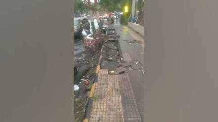 Vasai West sewer slab collapsed
