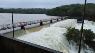 Kolhapur heavy rain, Radhanagari dam water level, Kolhapur flood update, Kolhapur dam gates open,