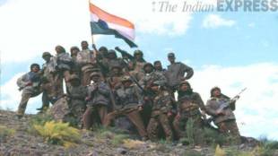 Kargil Vijay Diwas, Kargil War remembrance, Karad Victory Day, Indian army tribute, soldier bravery honor, martyrs wreath ceremony, Vijay Diwas event Karad, Indian soldier pride, Kargil War heroes,