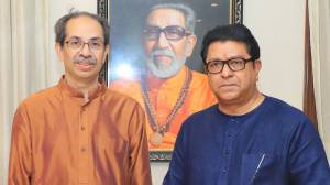 Raj Thackeray : मनसे-शिवसेना ठाकरे गटाची युती होणार? राज ठाकरेंनी मातोश्रीवर जाऊन उद्धव ठाकरेंची भेट घेतल्याने चर्चांना उधाण