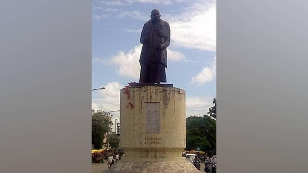 tukadoji maharaj at tukadoji Chowk