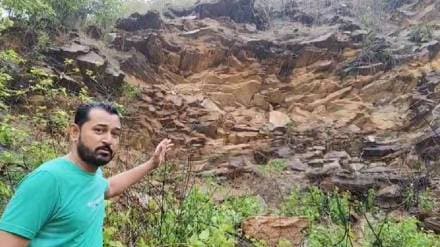 bhandara mahadev hill waterfall attracts tourists but heavy rains now make the area landslide and prone dangerous