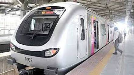 metro 2A and metro 7 lines set record as daily passengers crossed three lakh on July 8