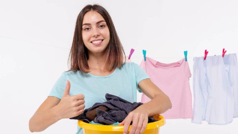 How to protect clothes from fungus during monsoon