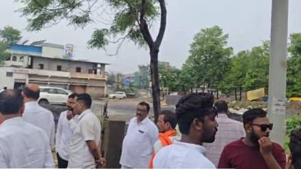Chandrapur District Cooperative Bank elections clash between candidates