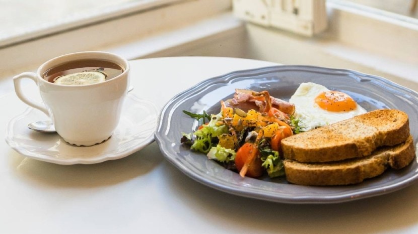 Heavy Breakfast Benefits