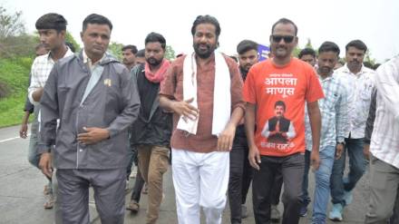 yavatmal bachchu Kadu urges farmers to bring weapons sticks to ambhora meet on July 14