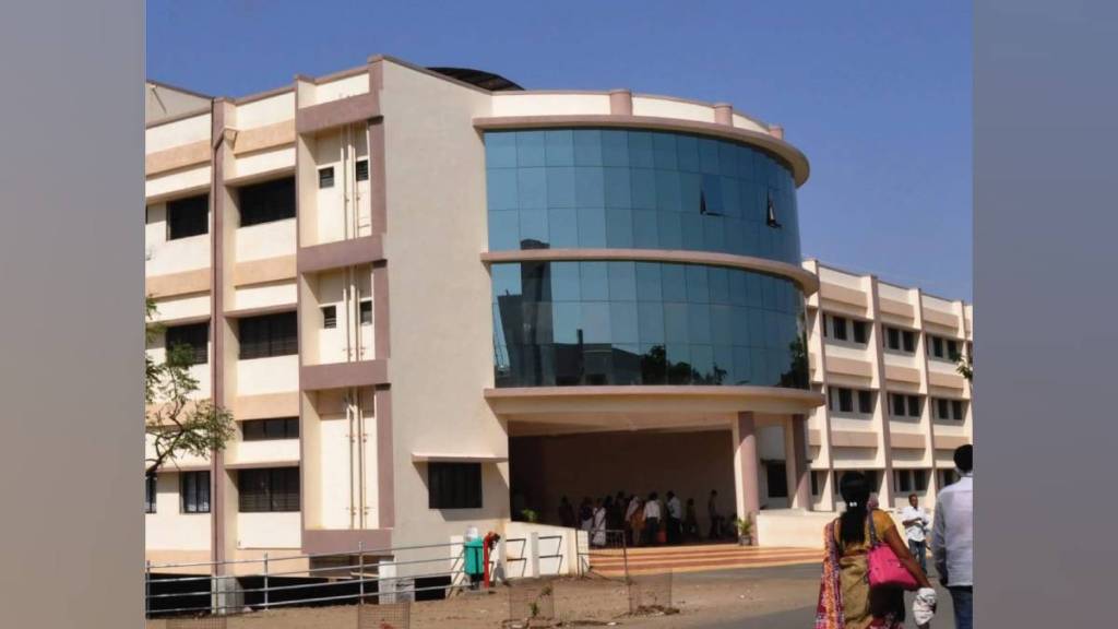 lack of facilities at Sevagram Kasturba Health Society Hospital