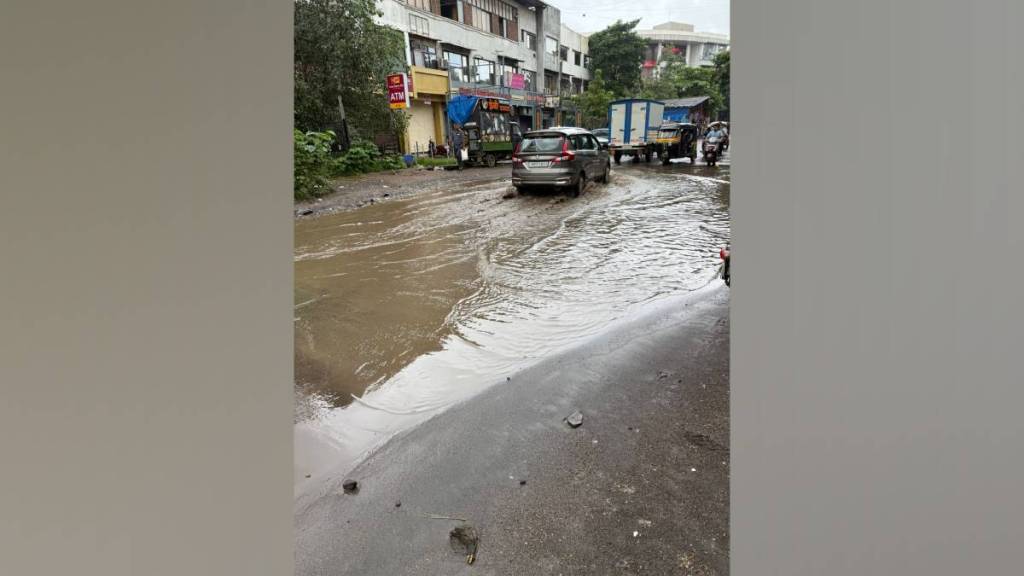 Rainwater accumulates near k v Pendharkar College due to lack of proper drainage in MIDC area