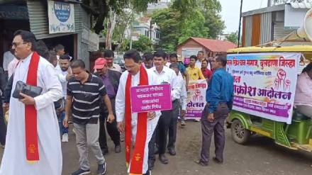 controversial statement made by BJP MLA gopichand Padalkar